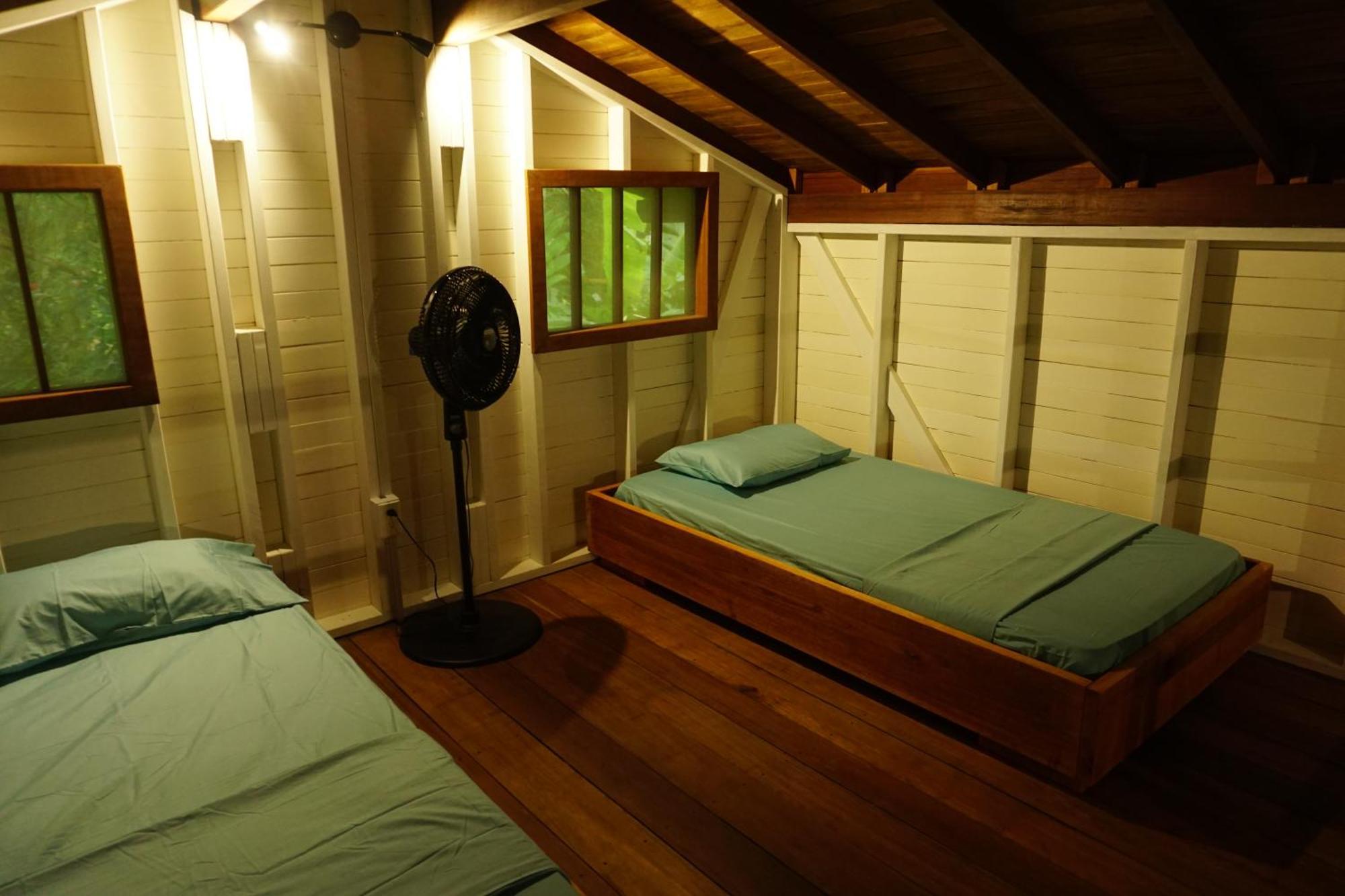 La Tarima Del Colibri Ecolodge El Valle  Bilik gambar